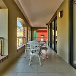 The Rockwell Apt In Dewaterkant Next To Waterfront